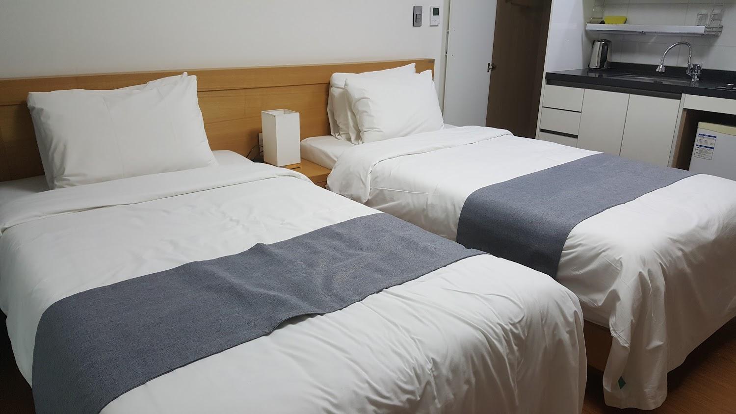 Cover Image for Familia Hotel
