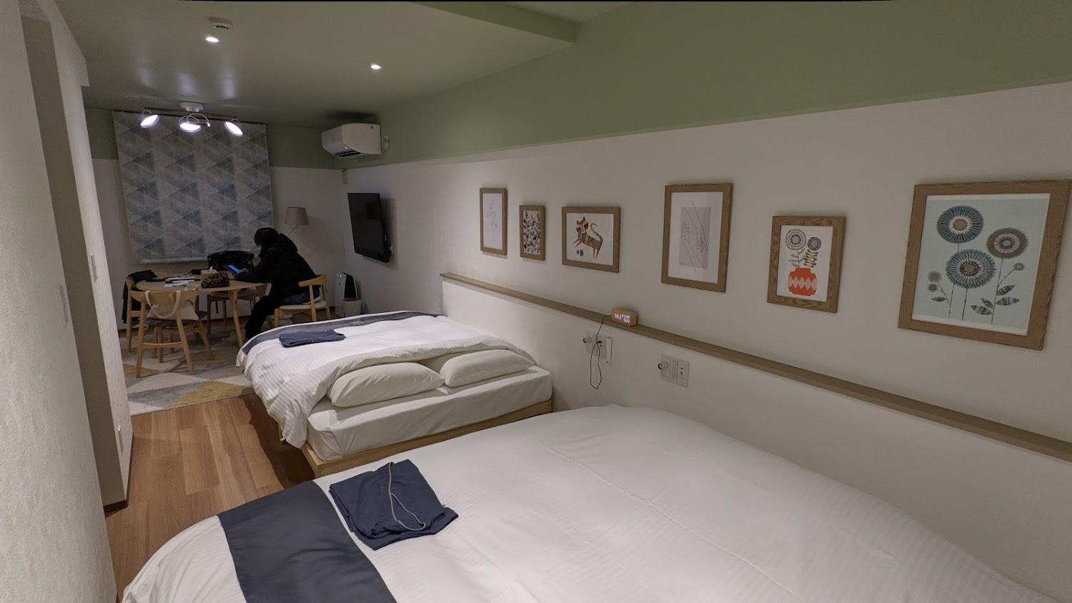 Cover Image for HOTEL POTMUM ANNEX