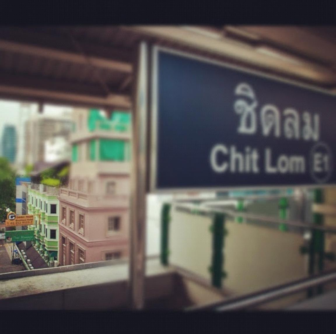 Cover Image for Ảnh At a glance