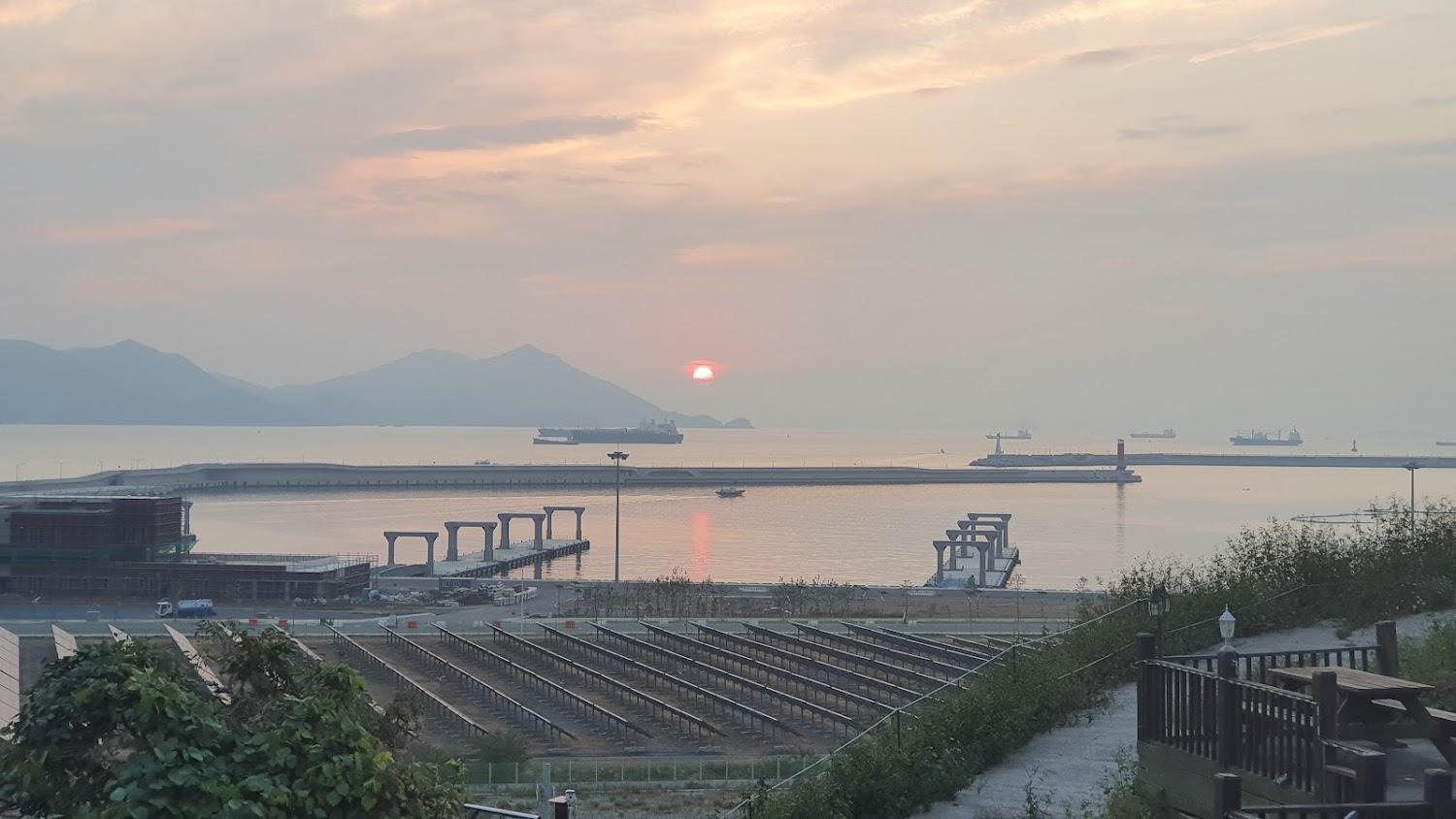 Cover Image for 레돈도오션뷰펜션