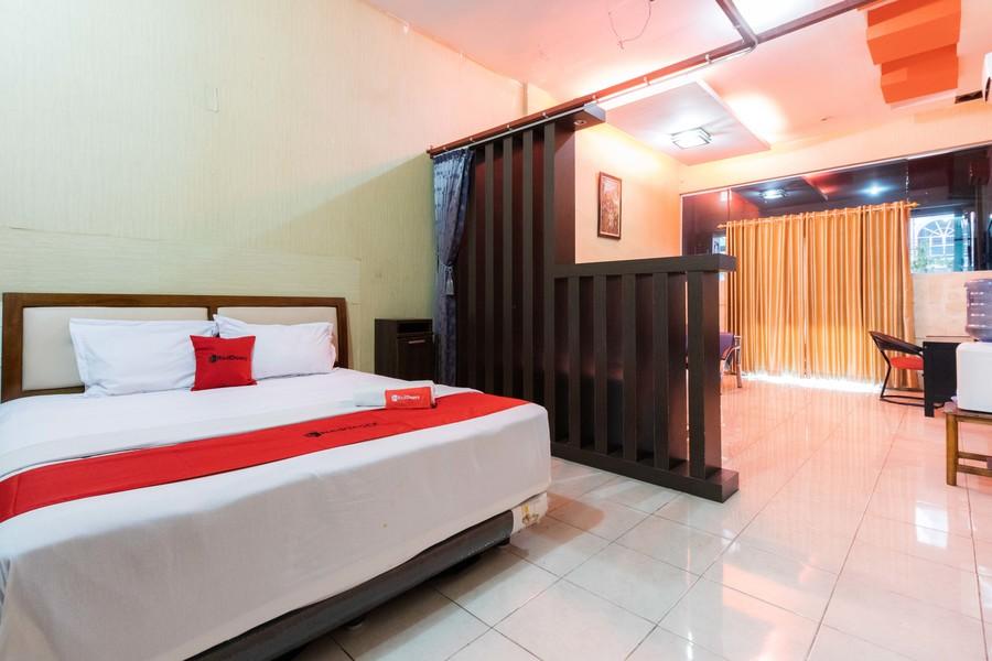 Cover Image for RedDoorz Syariah near Plaza Medan Fair 2