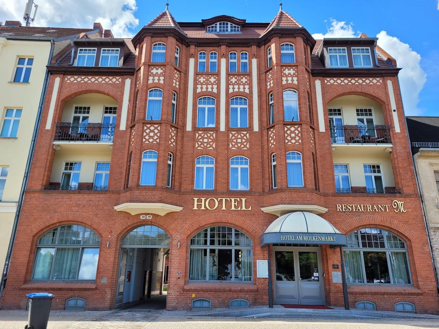 Cover Image for Hotel Restaurant M