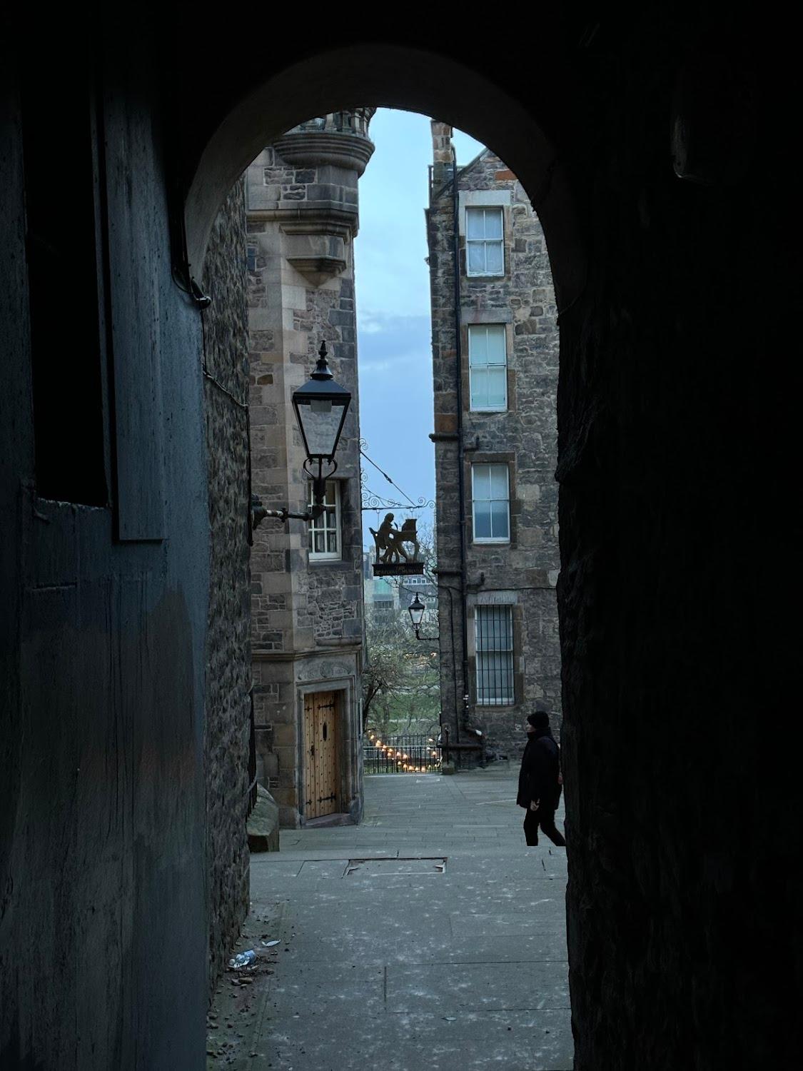 Cover Image for Castle Snug