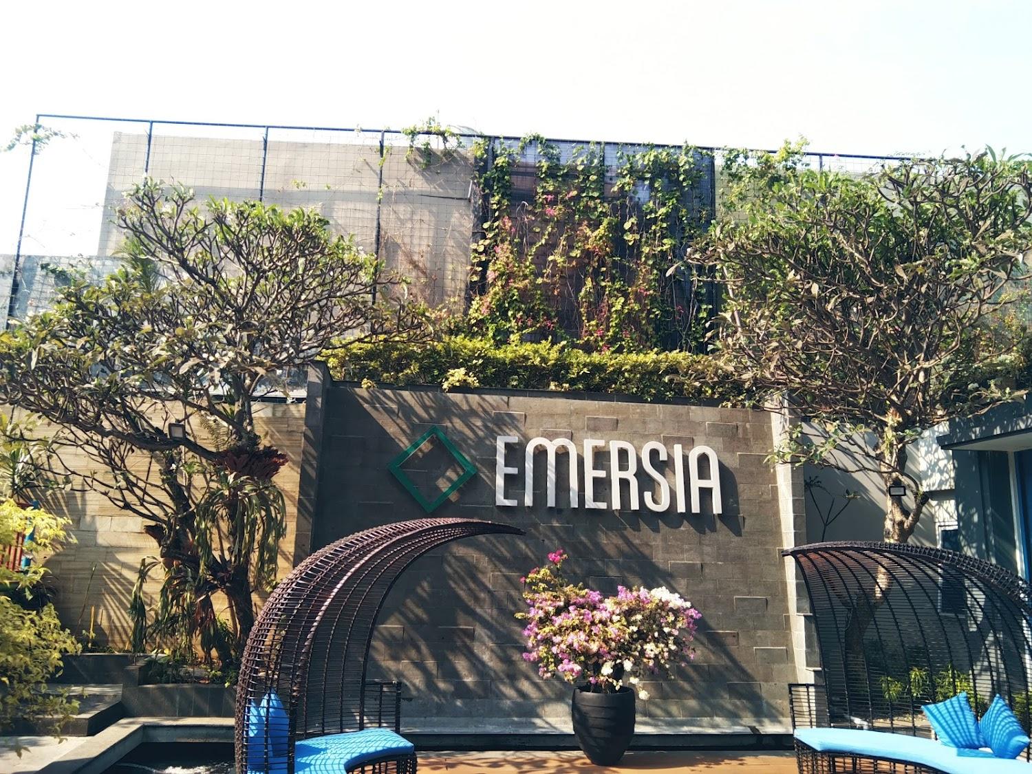 Cover Image for Emersia Hotel & Resort