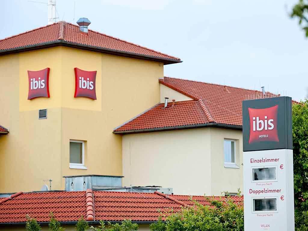 Cover Image for ibis Koeln Airport