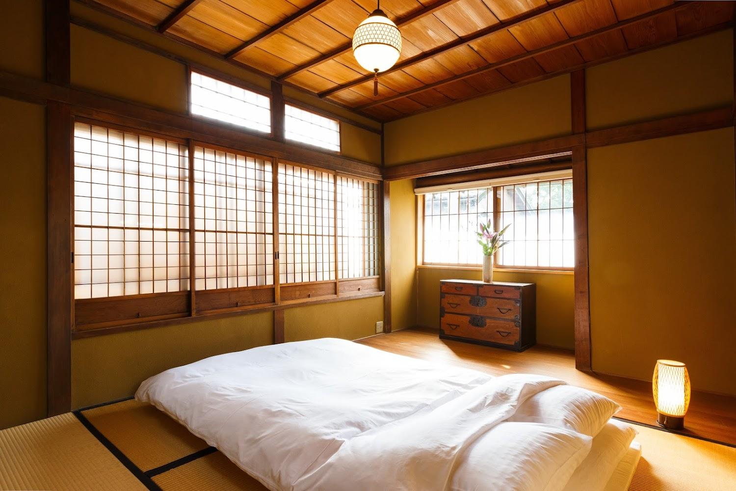 Cover Image for Amber House Gion