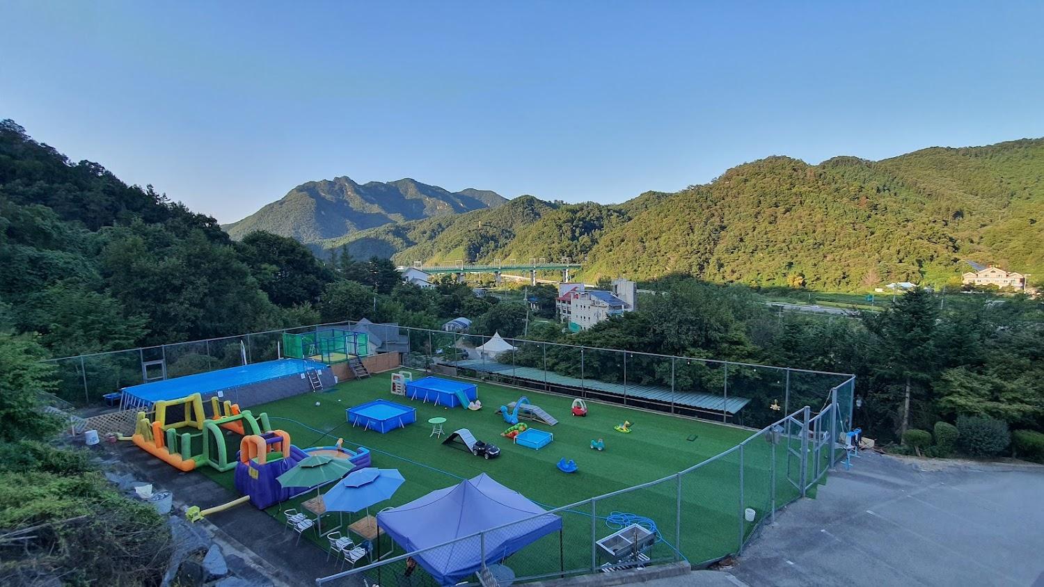 Cover Image for 도그앤스테이 애견 펜션
