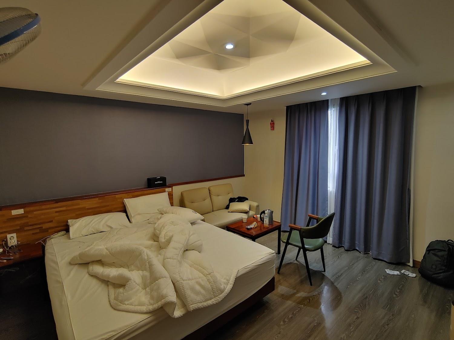 Cover Image for Hill Stay Hotel