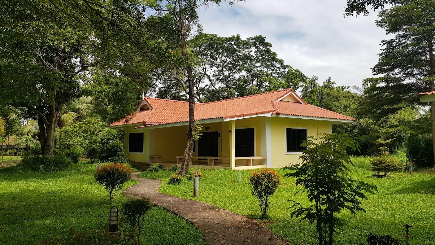 Cover Image for Thara Cholapruek Resort
