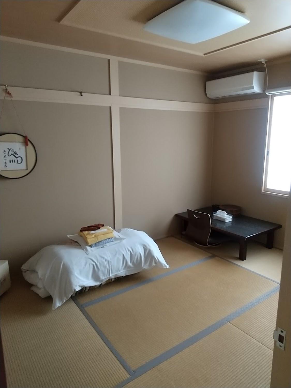Cover Image for Miyazaki Inn