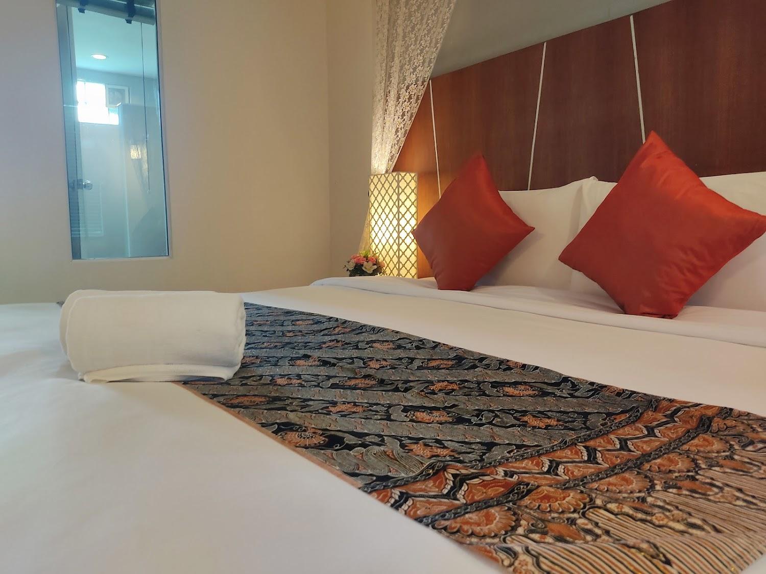 Cover Image for Impress Resort