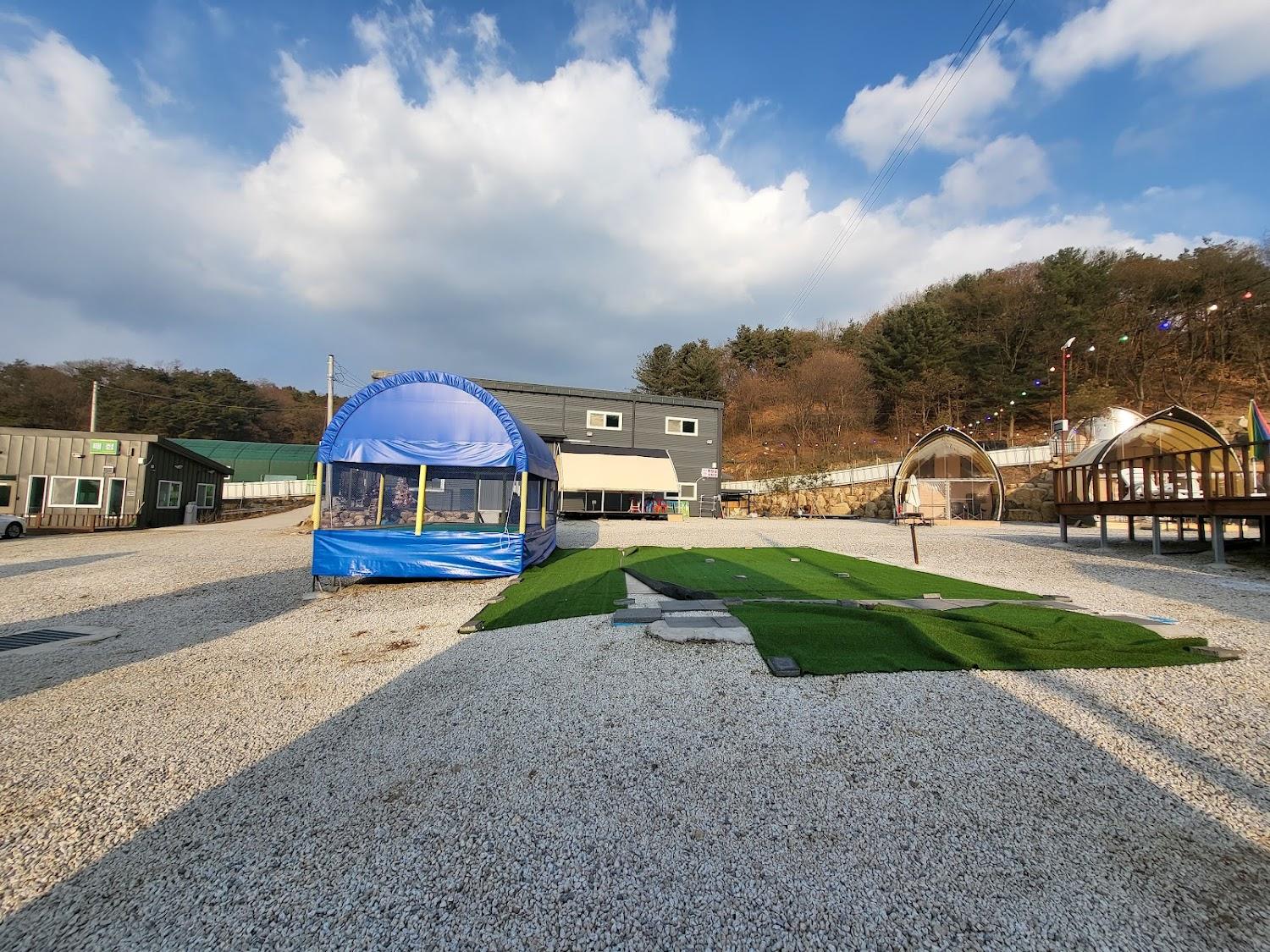 Cover Image for 화현계곡 럭셔리 운악산글램핑