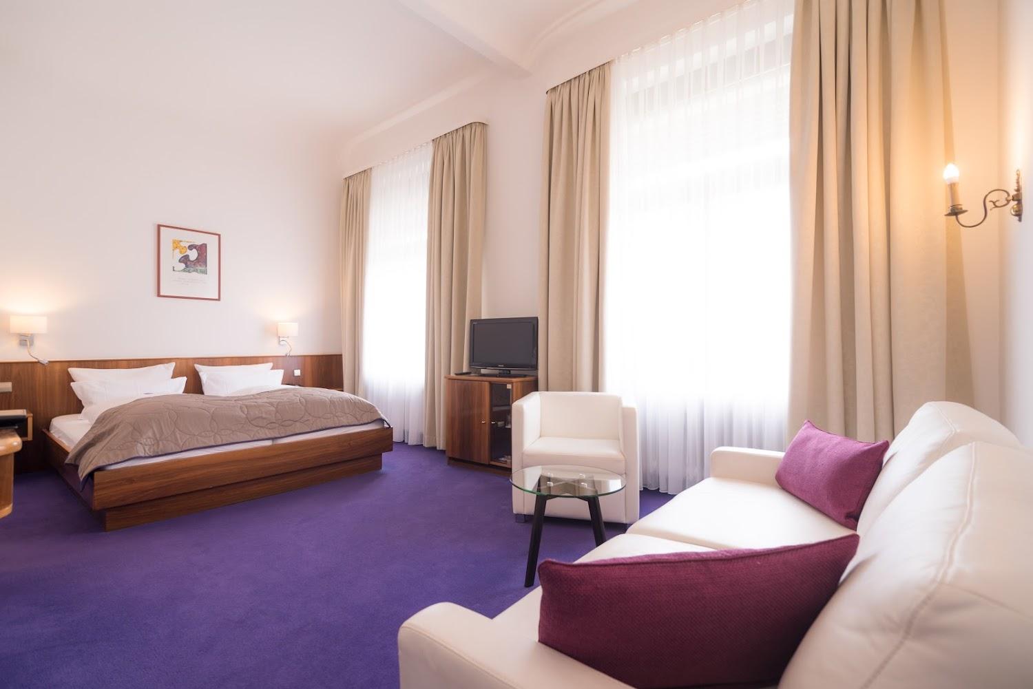 Cover Image for Hotel Etol