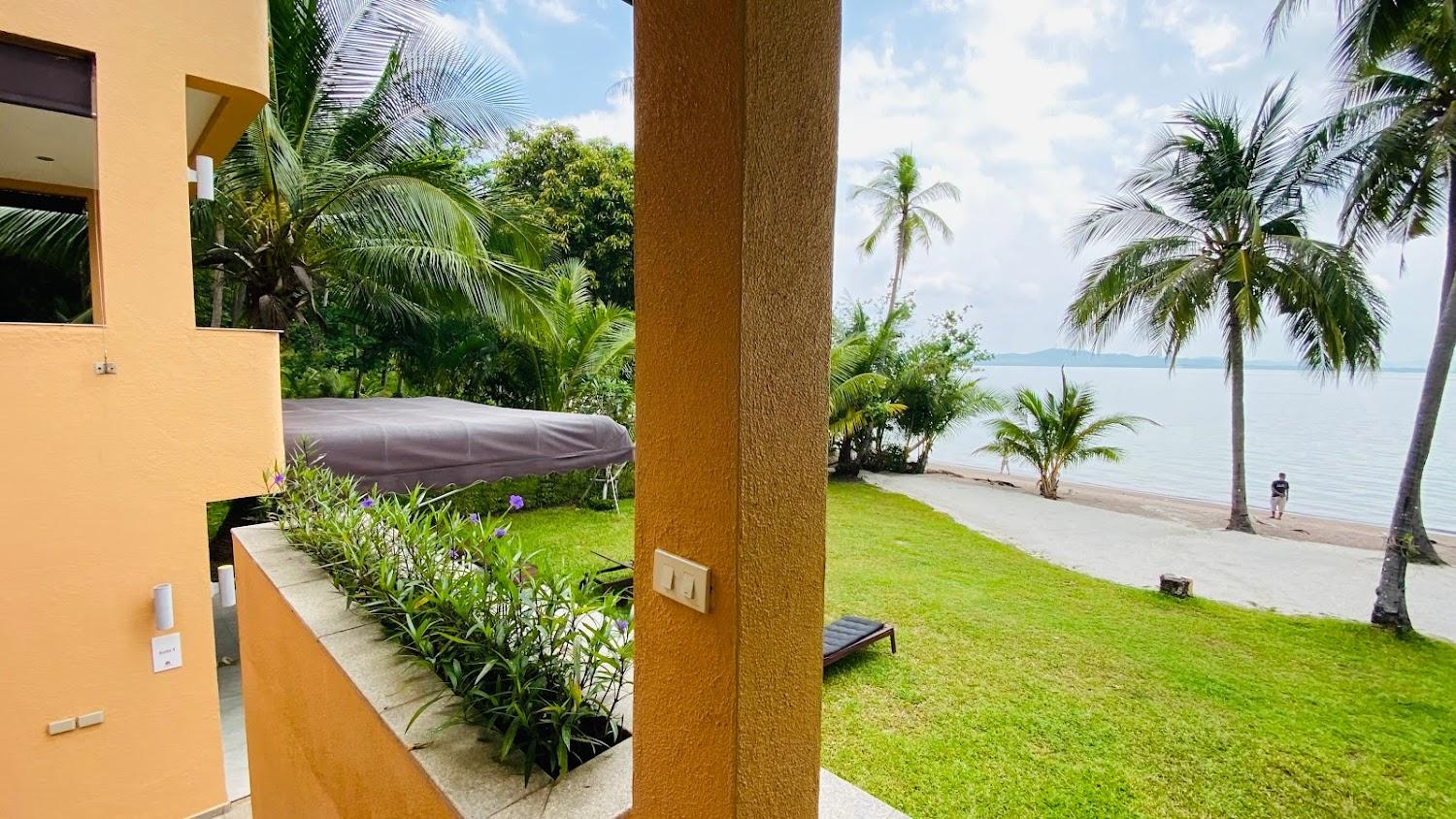 Cover Image for Coral Cove