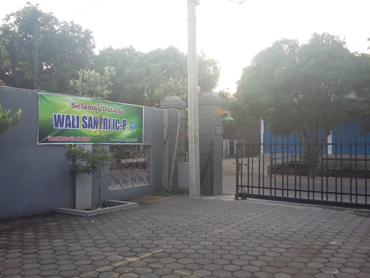Cover Image for Guest House 51 Pekalongan