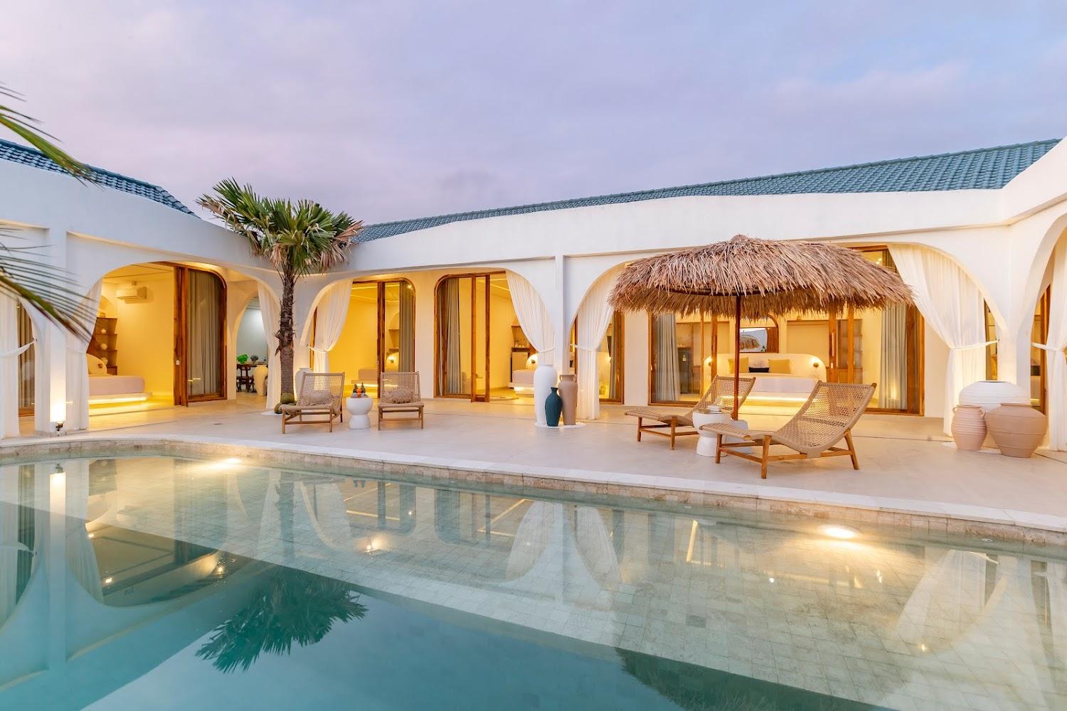 Cover Image for Codyard Suites