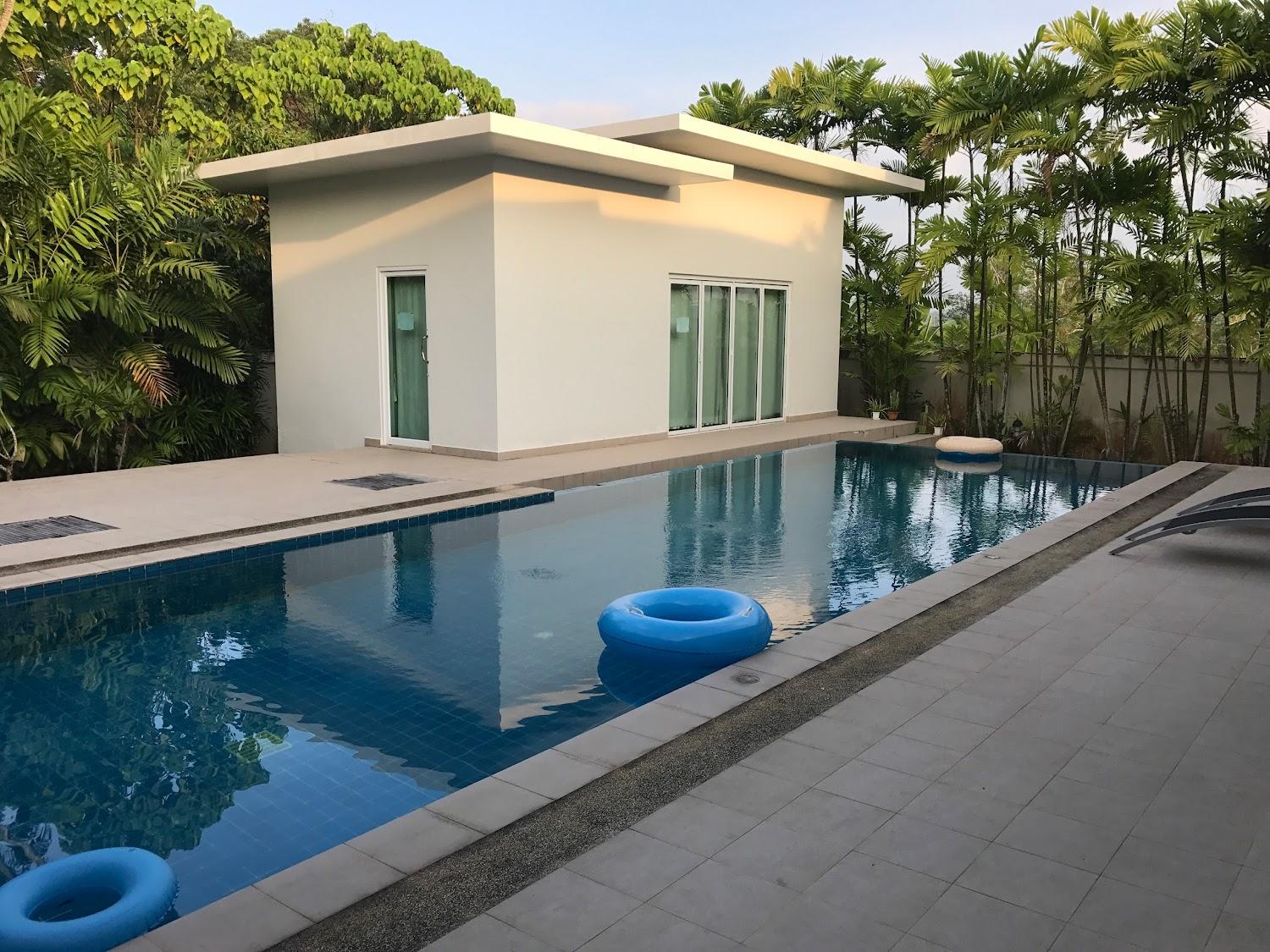 Cover Image for Lagoon Villa