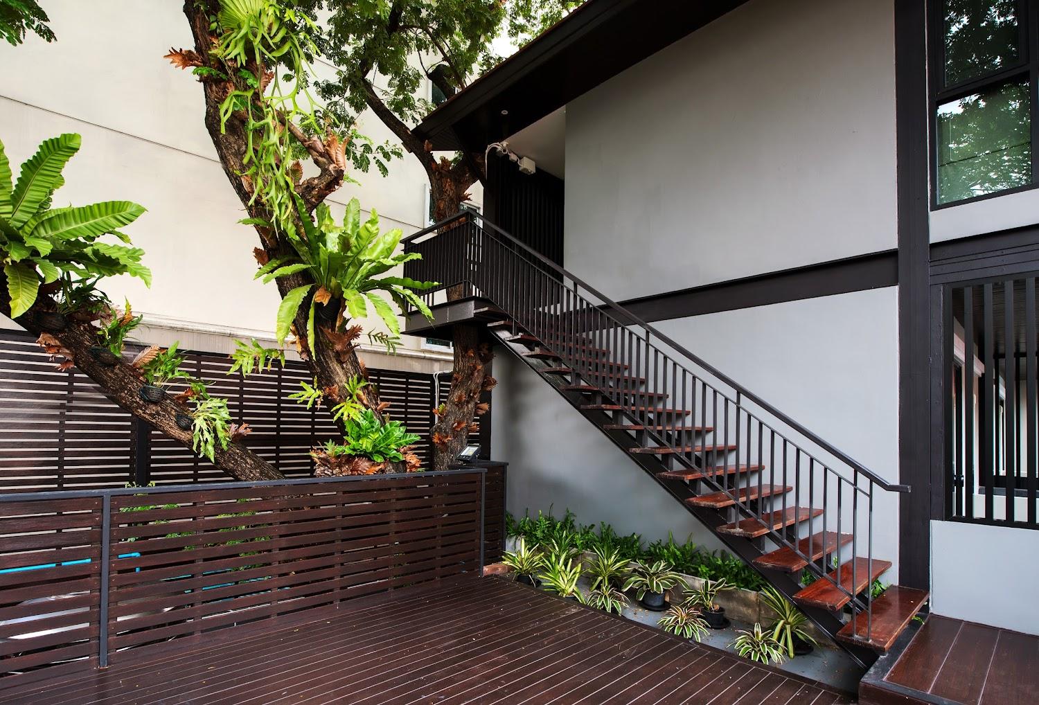 Cover Image for Yotaka Bangkok Hotel