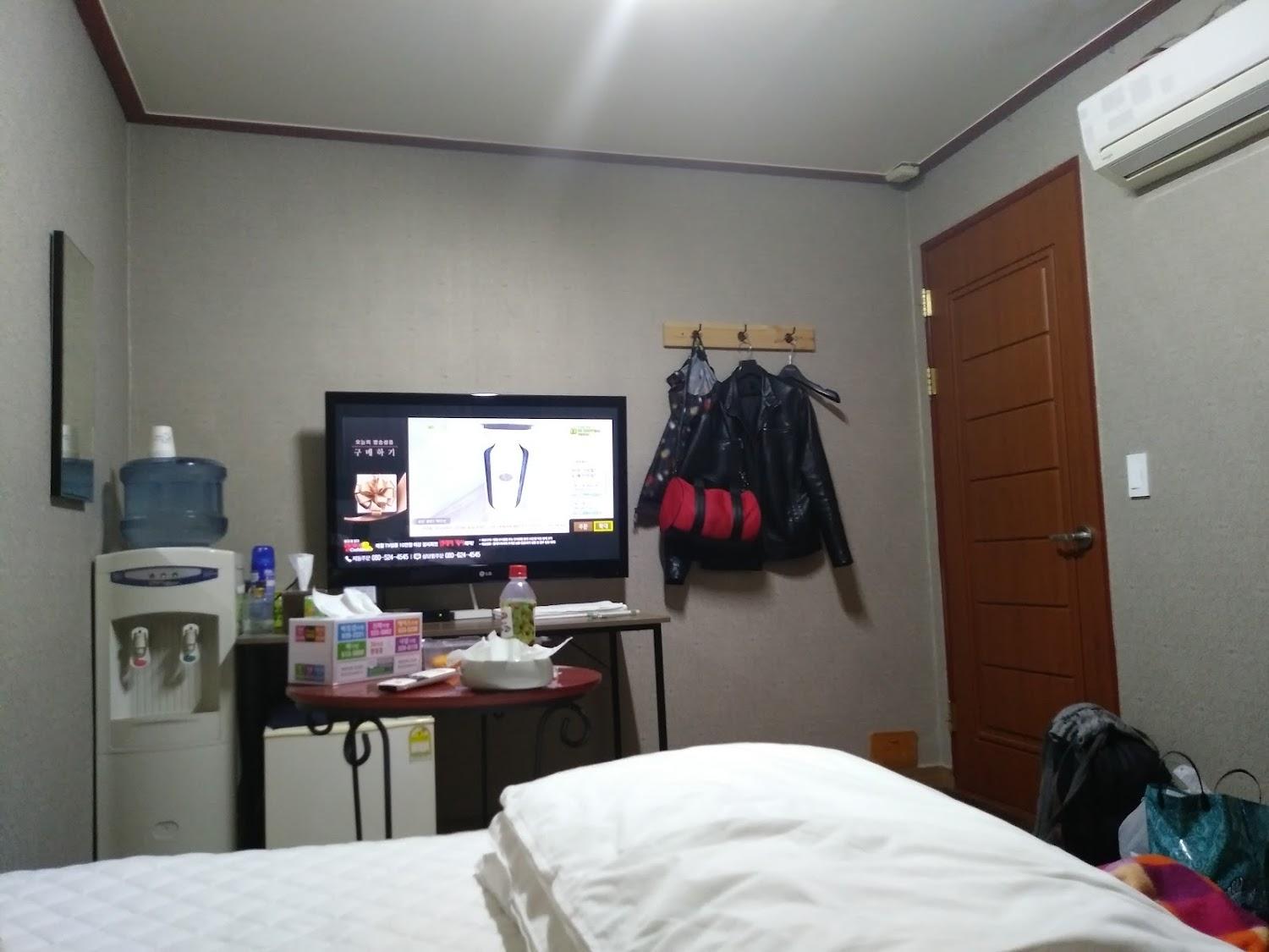 Cover Image for 청원장모텔