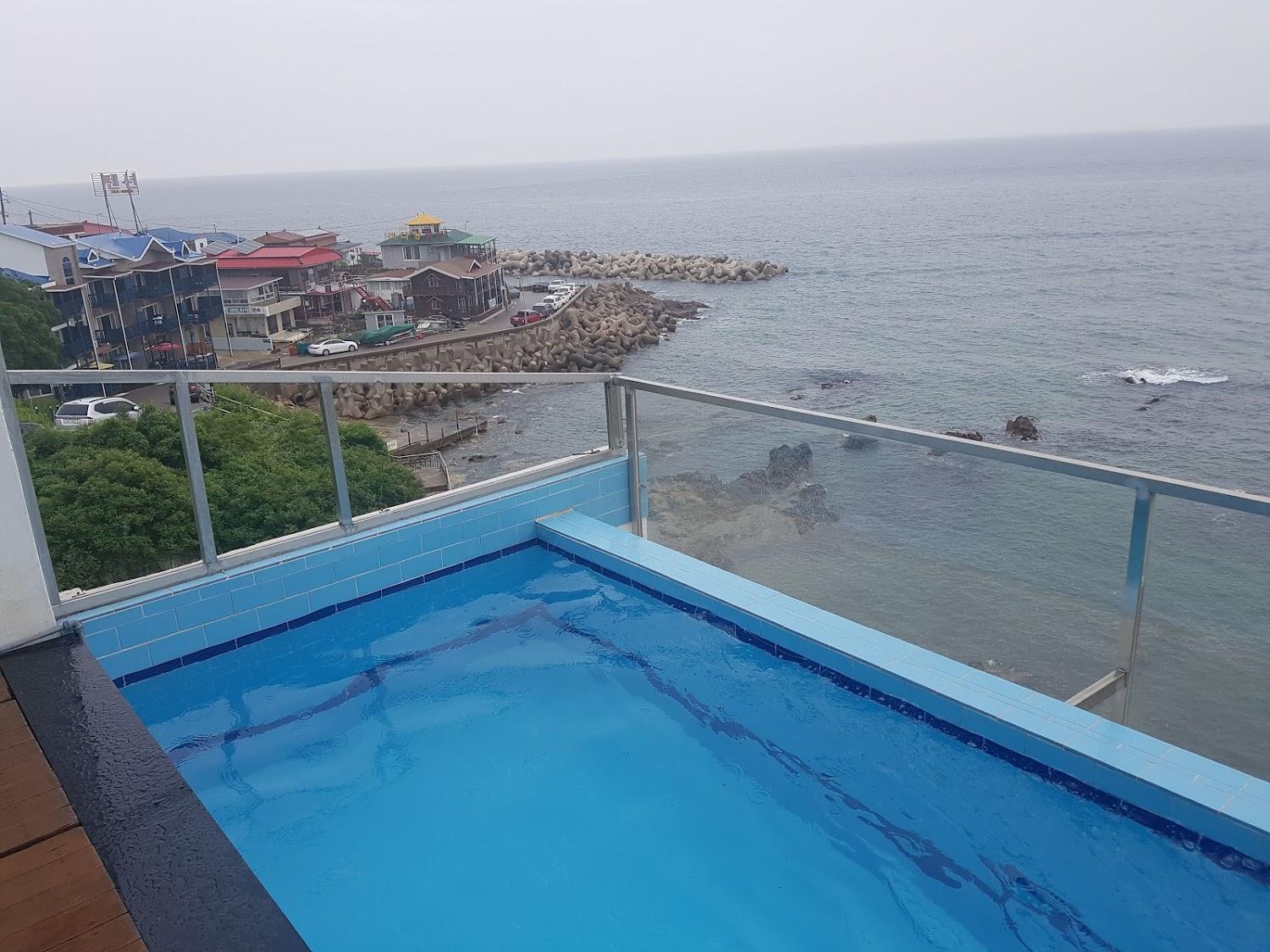 Cover Image for 씨레스트풀빌라