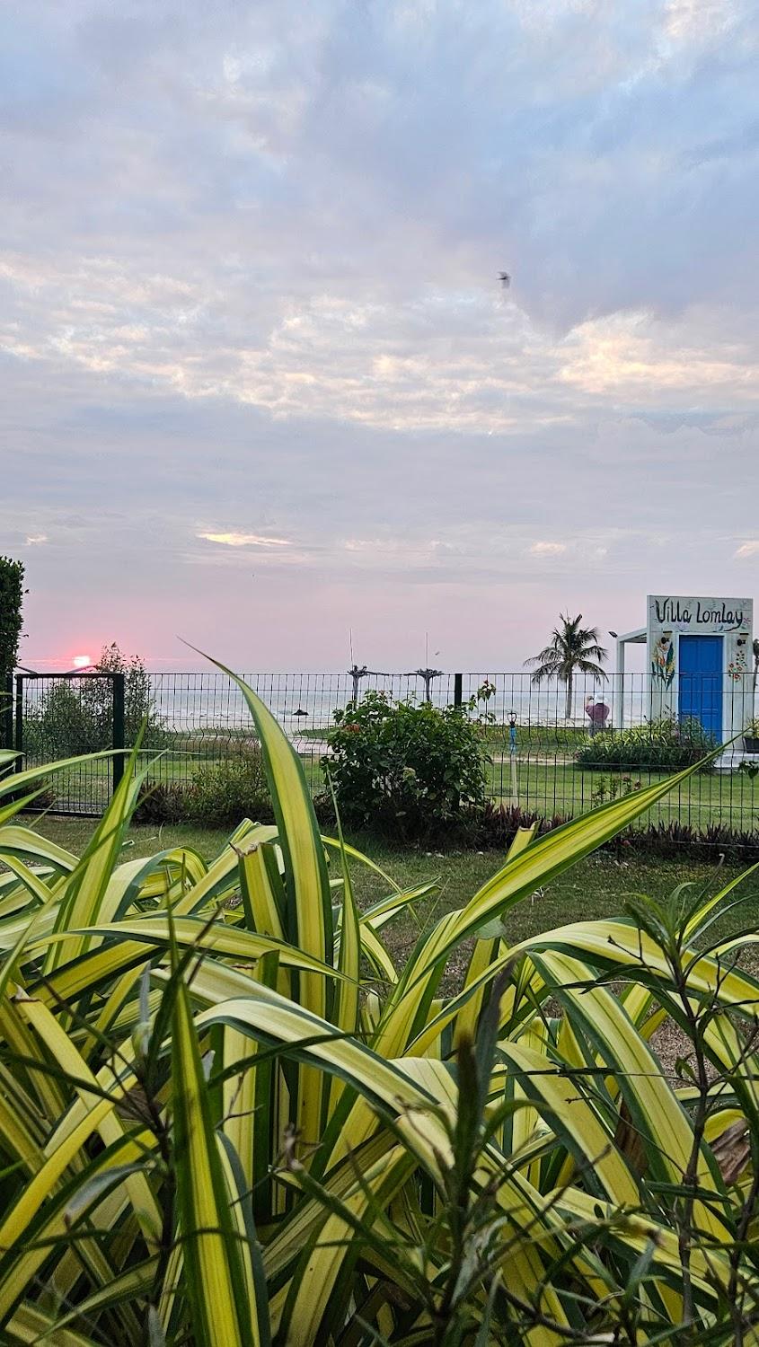 Cover Image for Lomlay Beach Front Pool Villa Chaam
