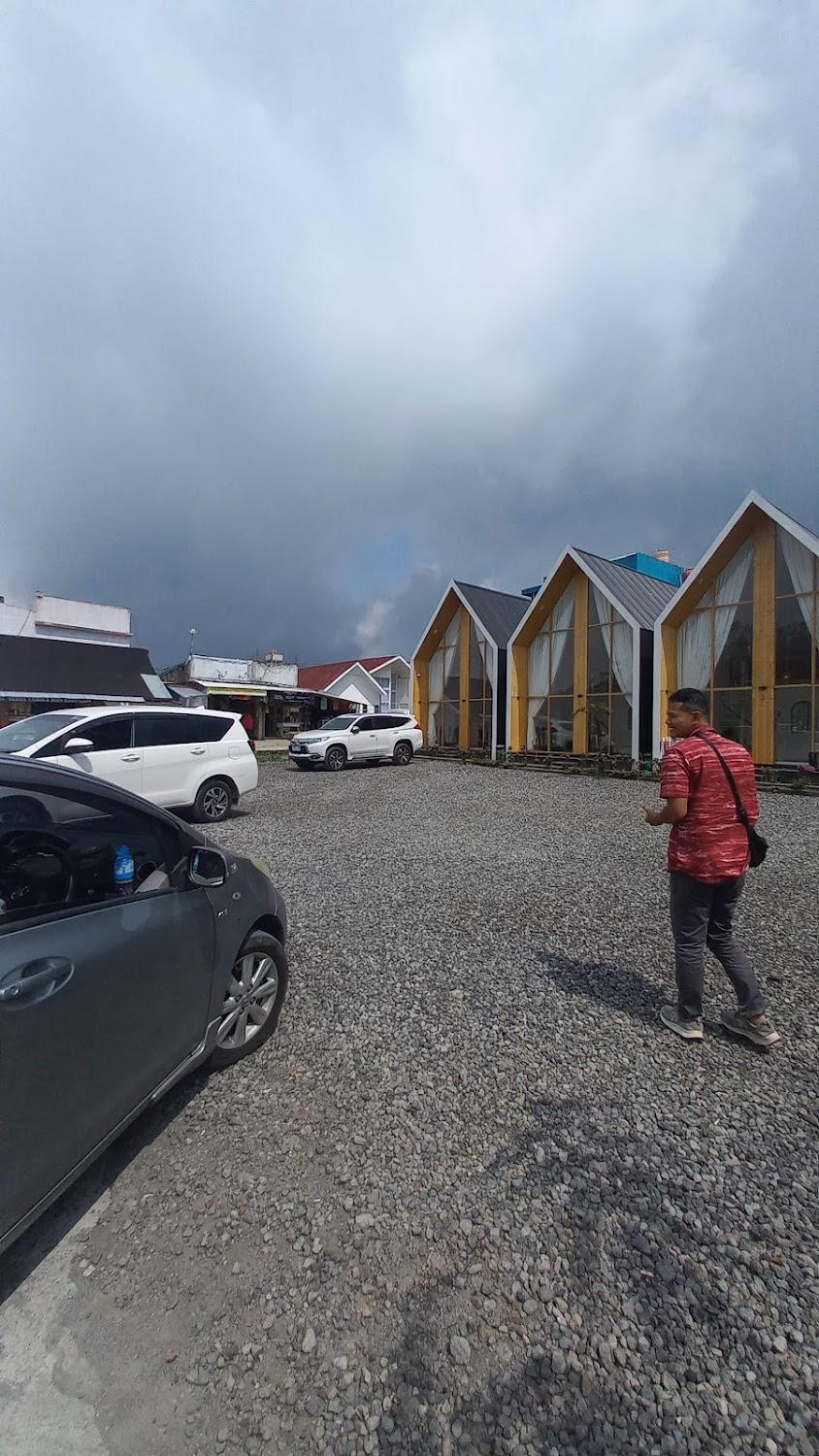 Cover Image for Homestay Family House