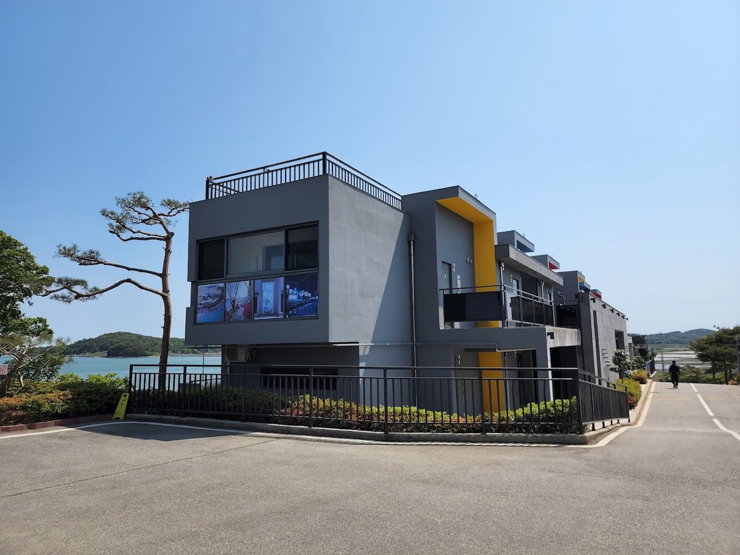 Cover Image for 아라가온펜션