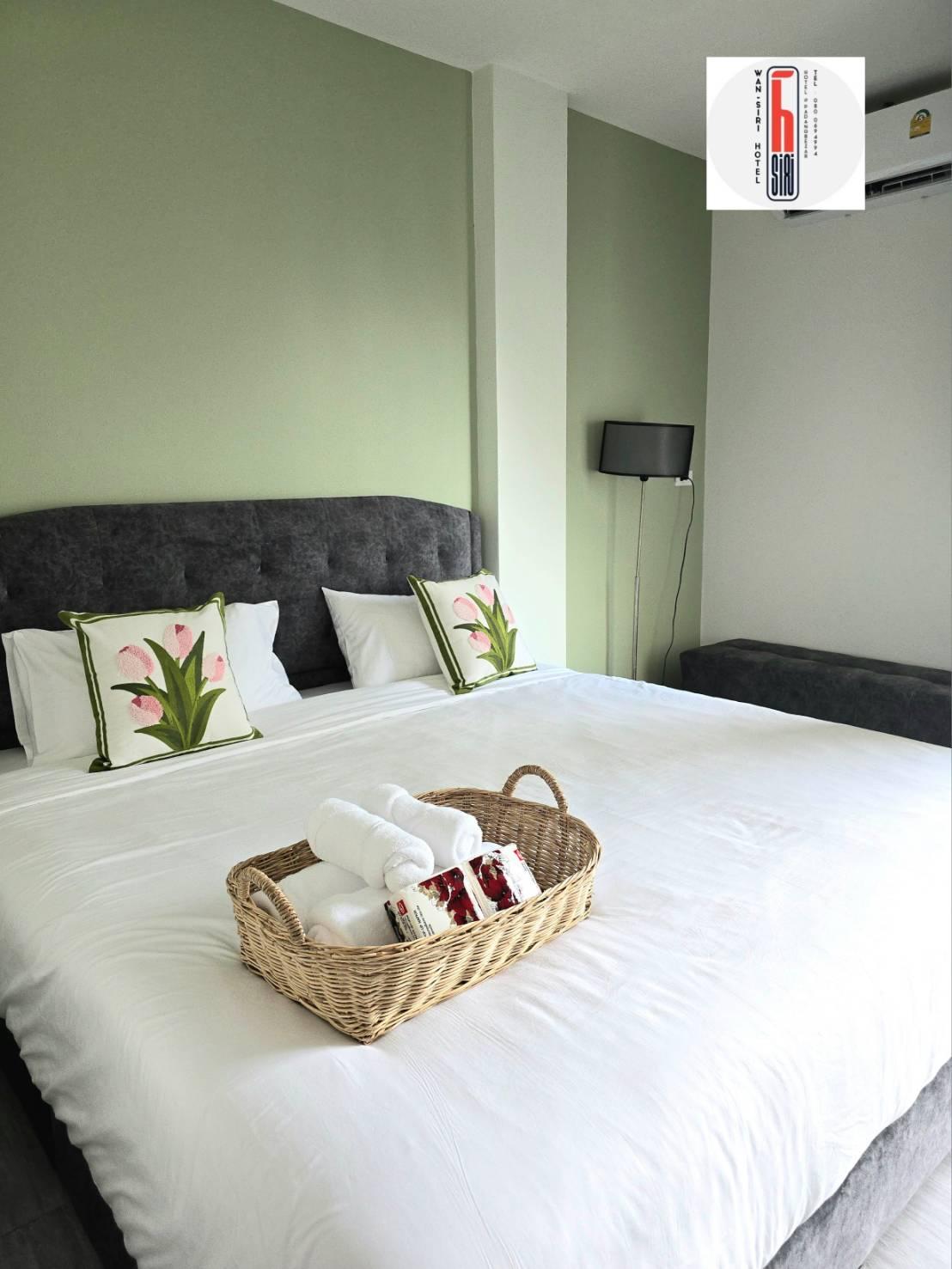 Cover Image for Wansiri Hotel