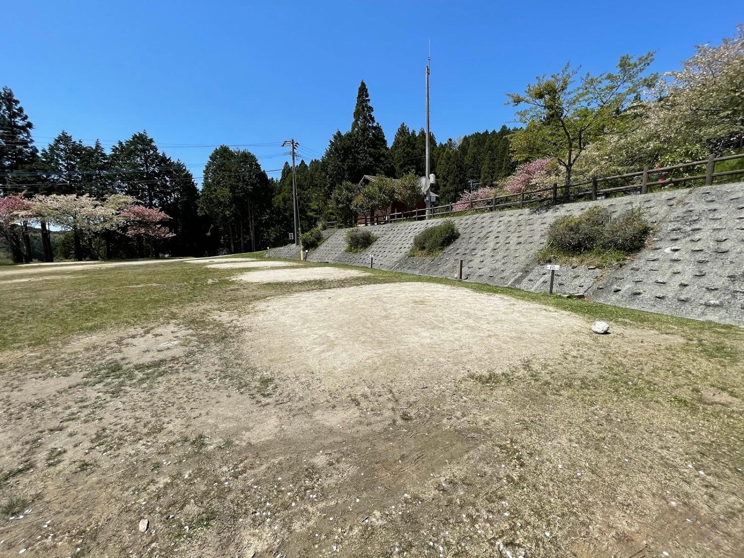 Cover Image for Yoshinoyama Camping Ground