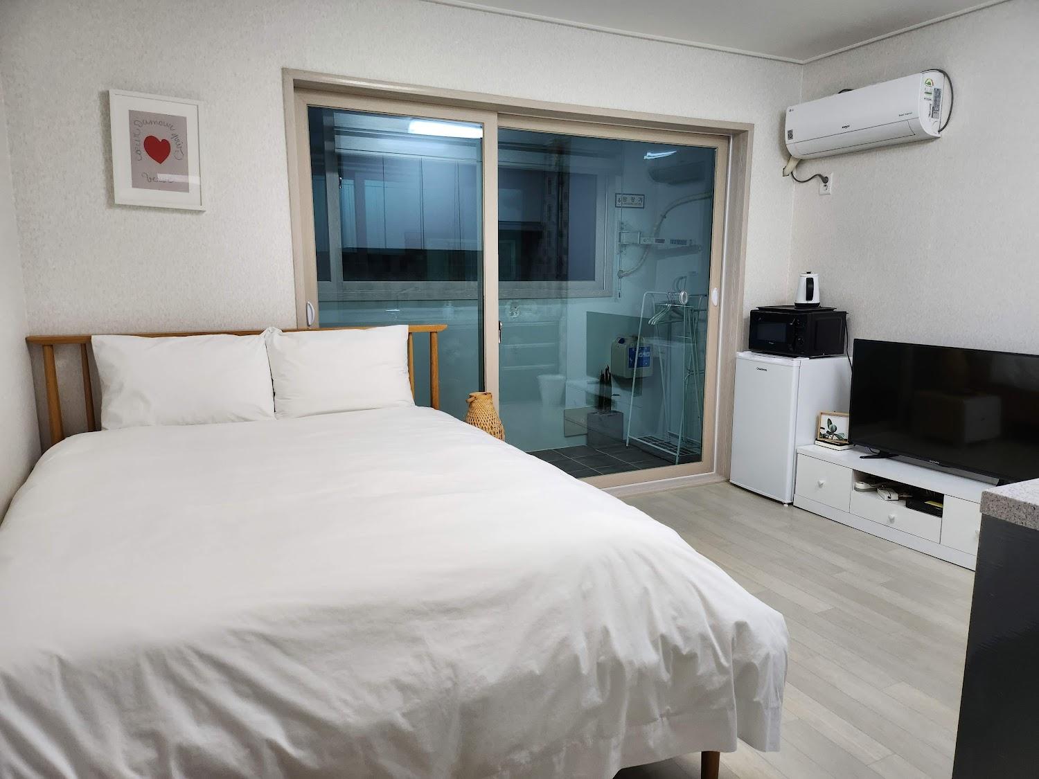 Cover Image for 경주 유노이아 펜
