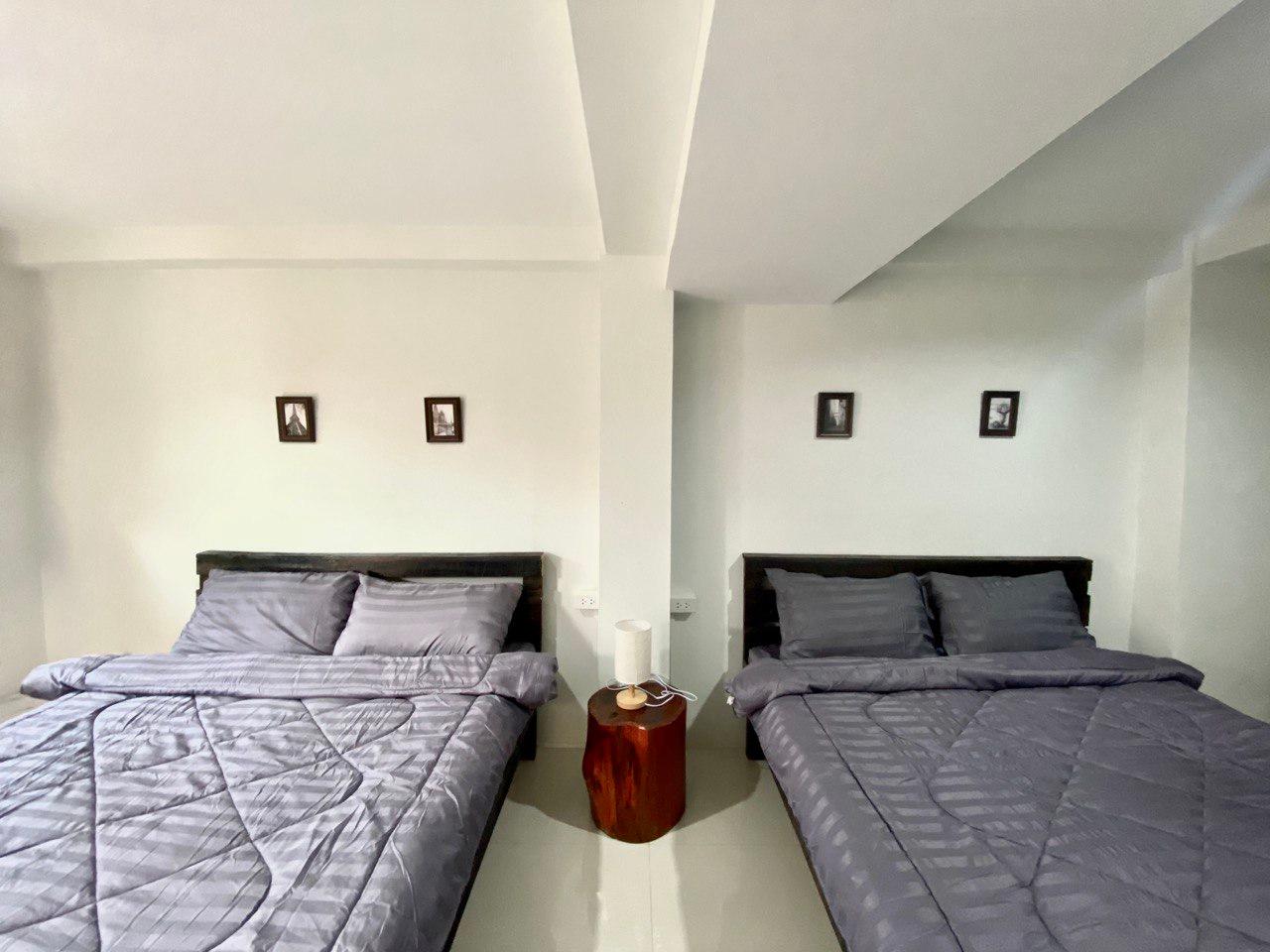 Cover Image for YOYO HOUSE