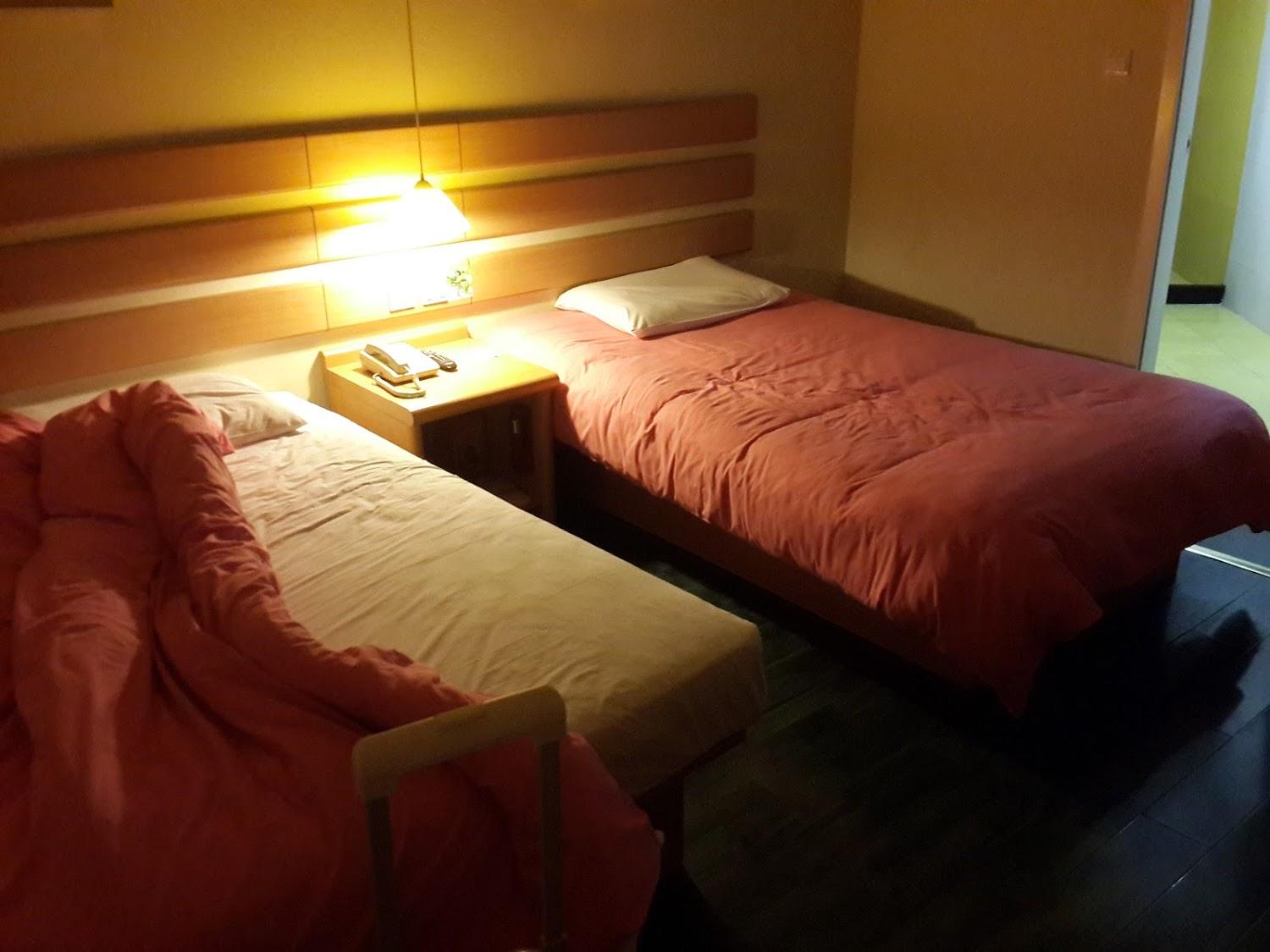Cover Image for Home Inn