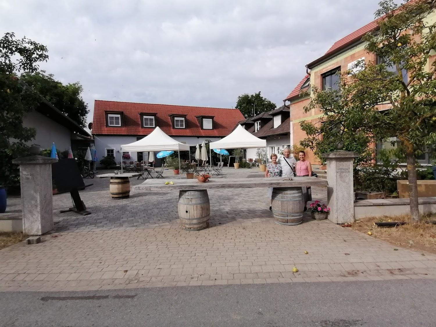 Cover Image for Weingut Kernwein & Kernweinstube
