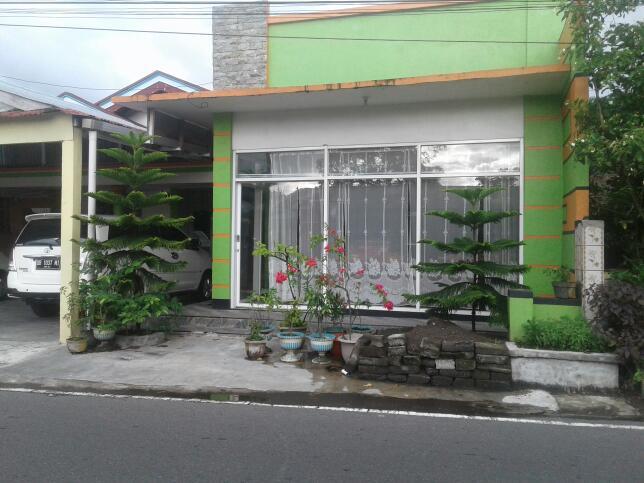 Cover Image for Penginapan Asri