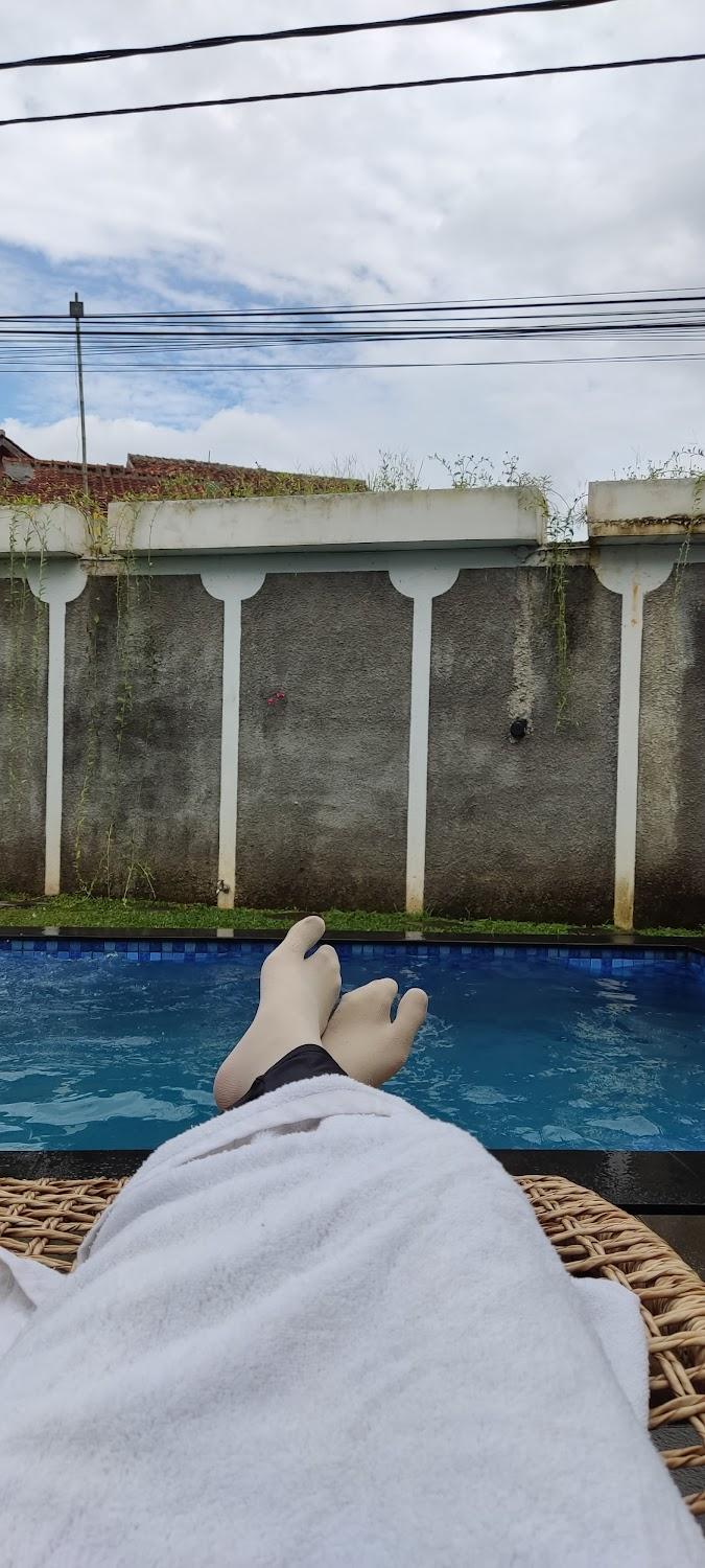 Cover Image for Dhanis House Bogor