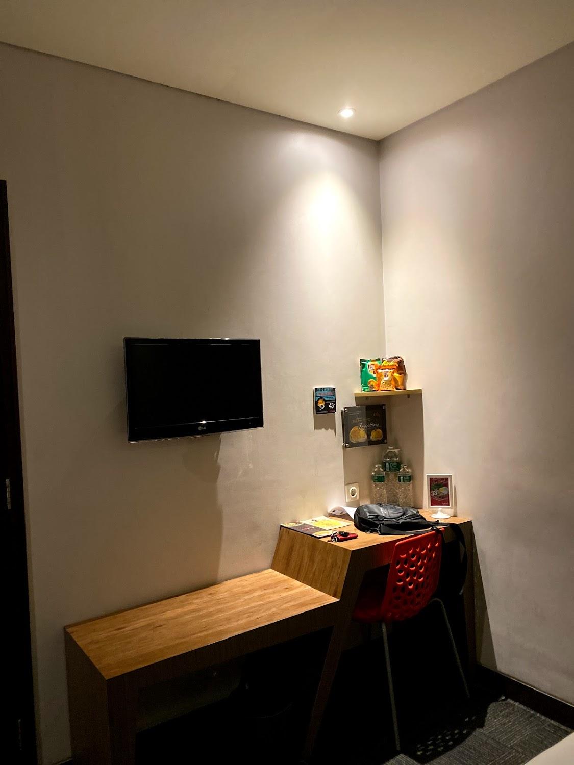 Cover Image for Plan B Hotel