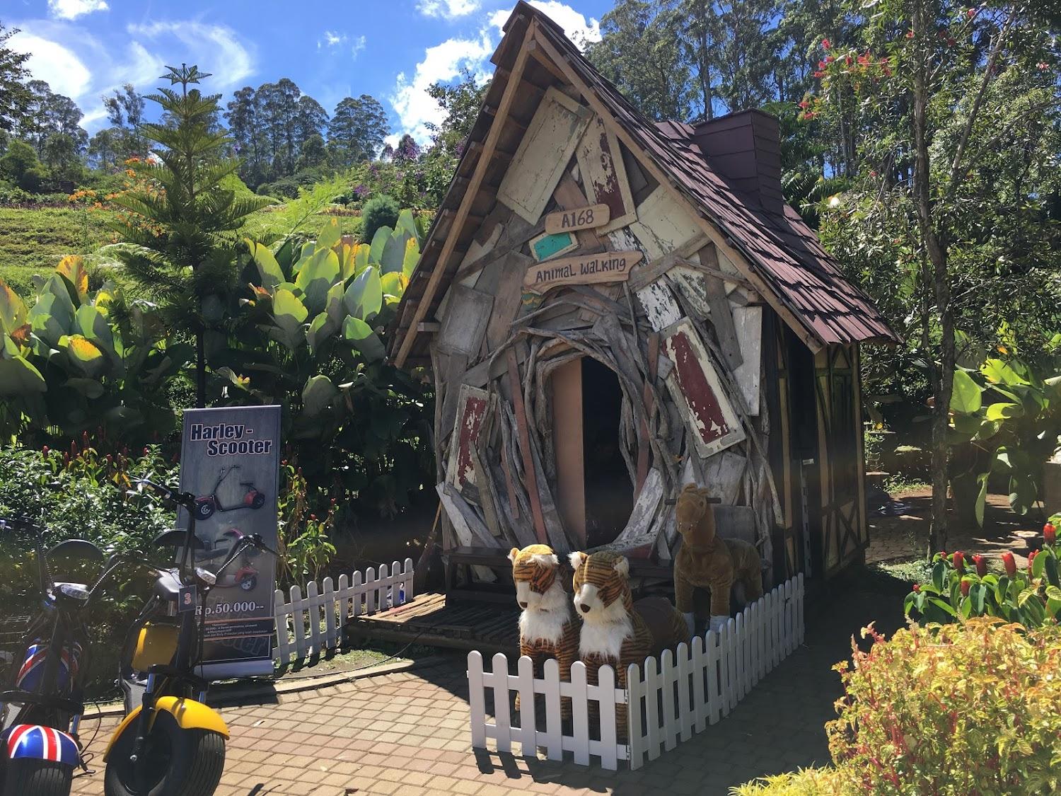 Cover Image for Dusun Bambu