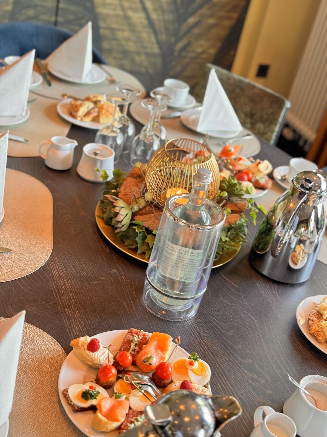 Cover Image for Burgdorfs Hotel & Restaurant