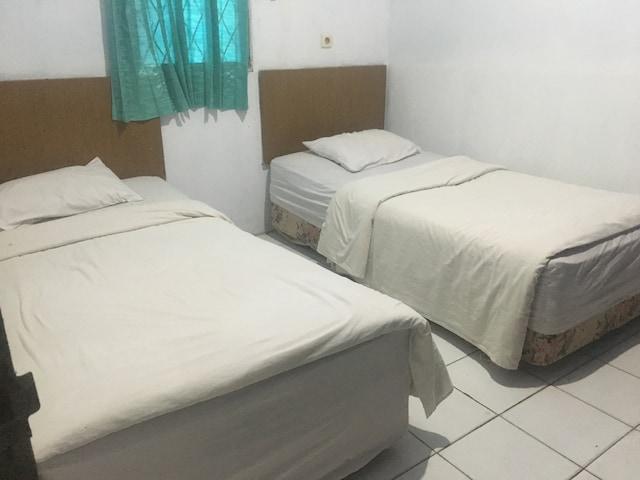 Cover Image for OYO 1269 Hotel Da'lia