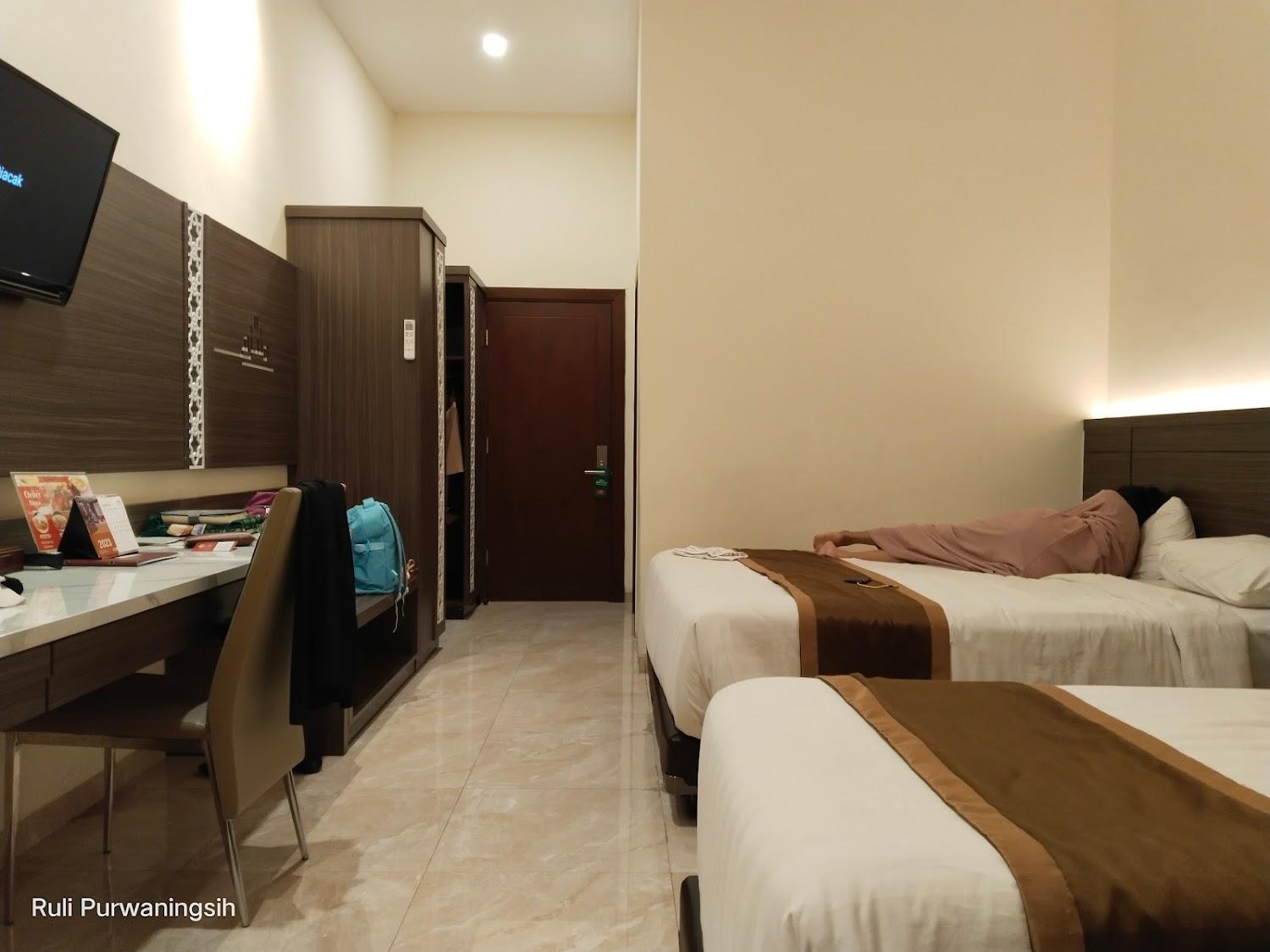 Cover Image for Multazam Hotel Solo