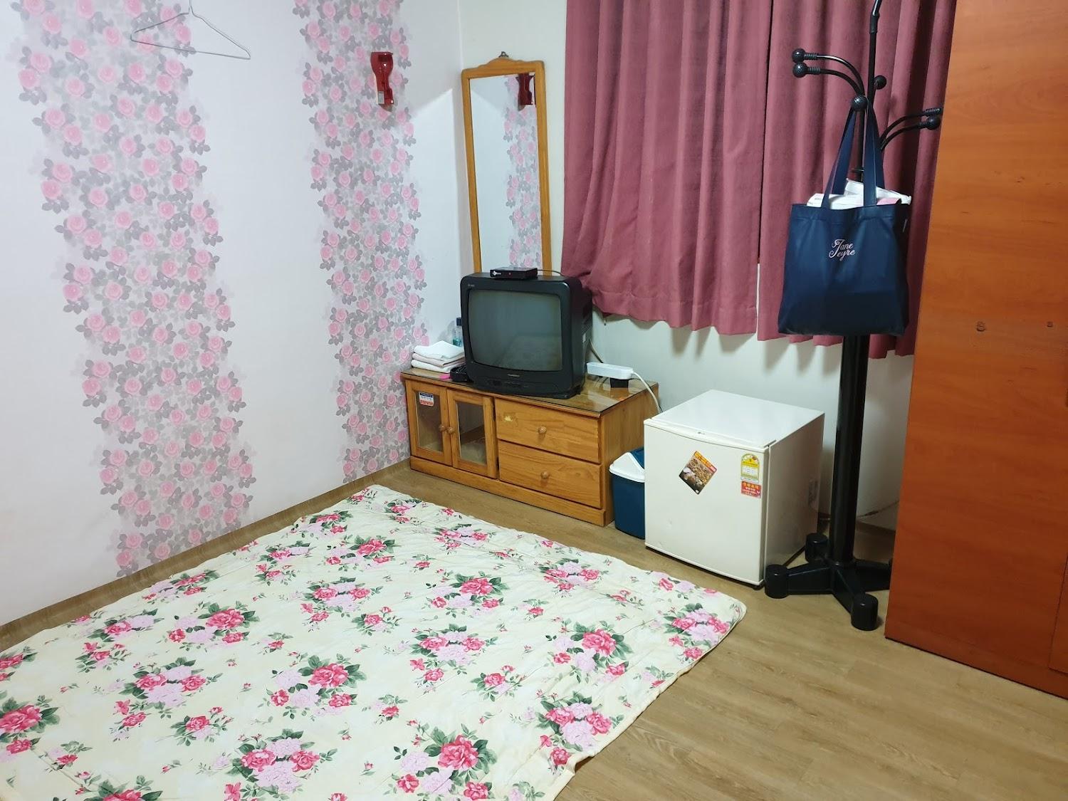 Cover Image for Kumkwangjang Motel