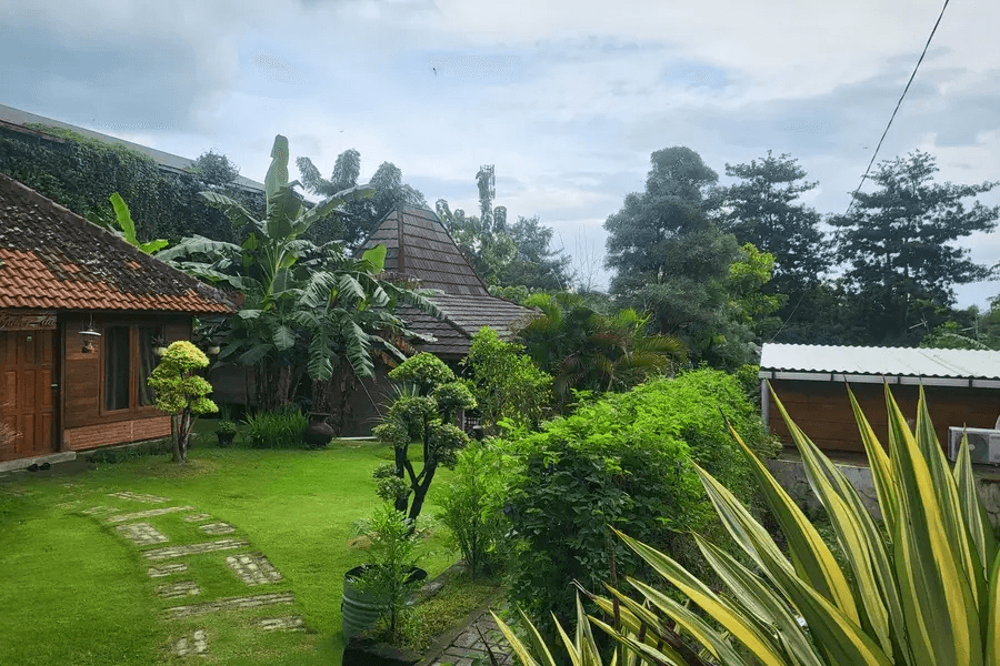 Cover Image for Reddoorz Syariah Near Wisata Durensewu Pandaan