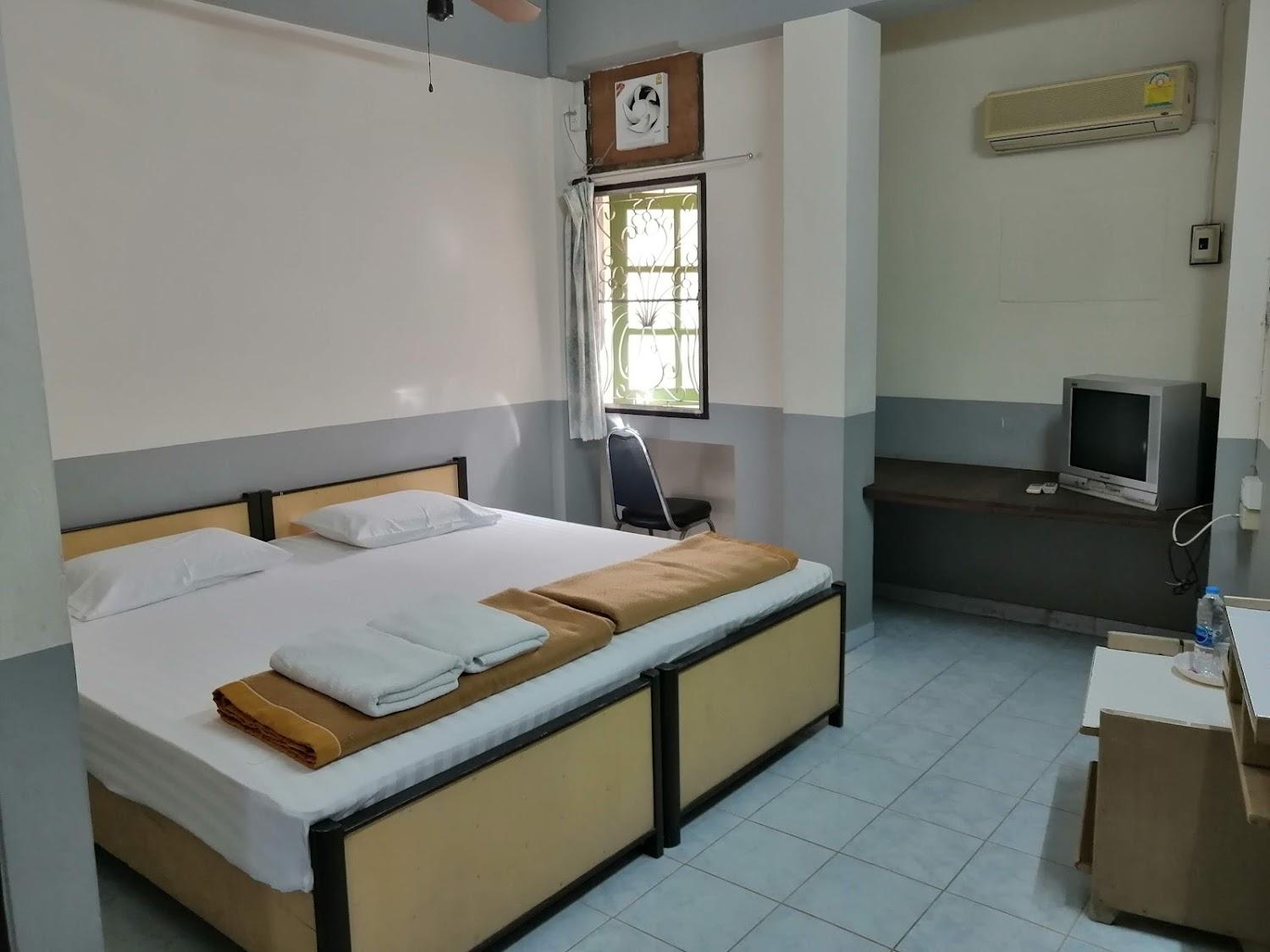 Cover Image for Siam Hotel
