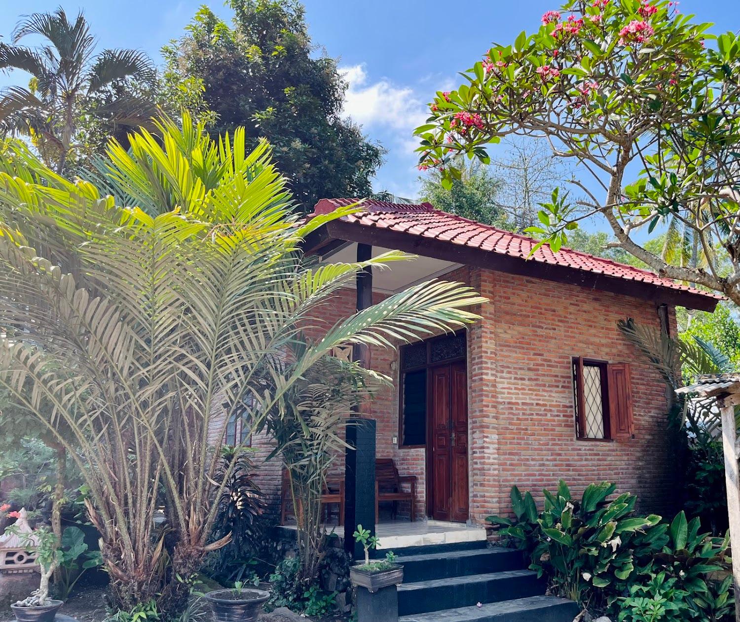 Cover Image for Batu Layar Bungalows