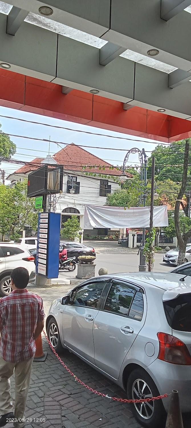 Cover Image for Urbanview Hotel Newton Riau Bandung by RedDoorz