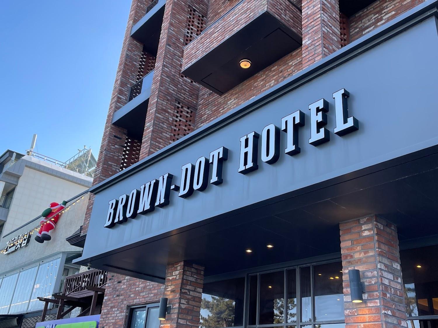 Cover Image for Brown Dot Hotel Gyeongpo
