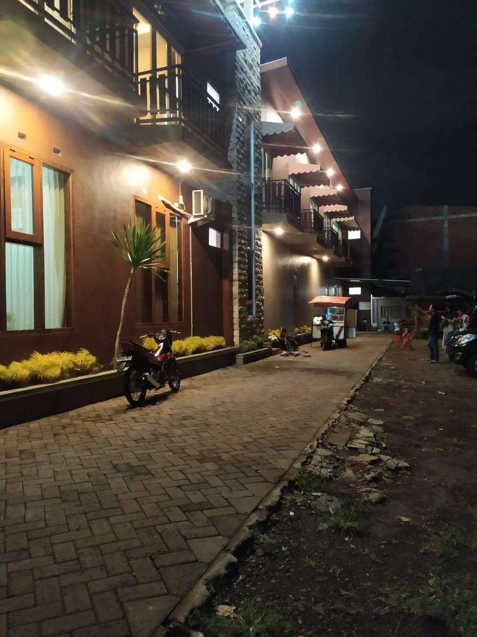 Cover Image for VILLA KOTA BATU