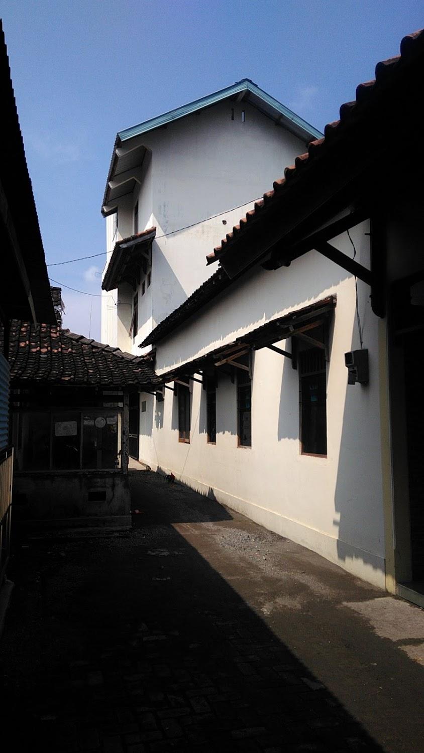 Cover Image for Kost Azizah