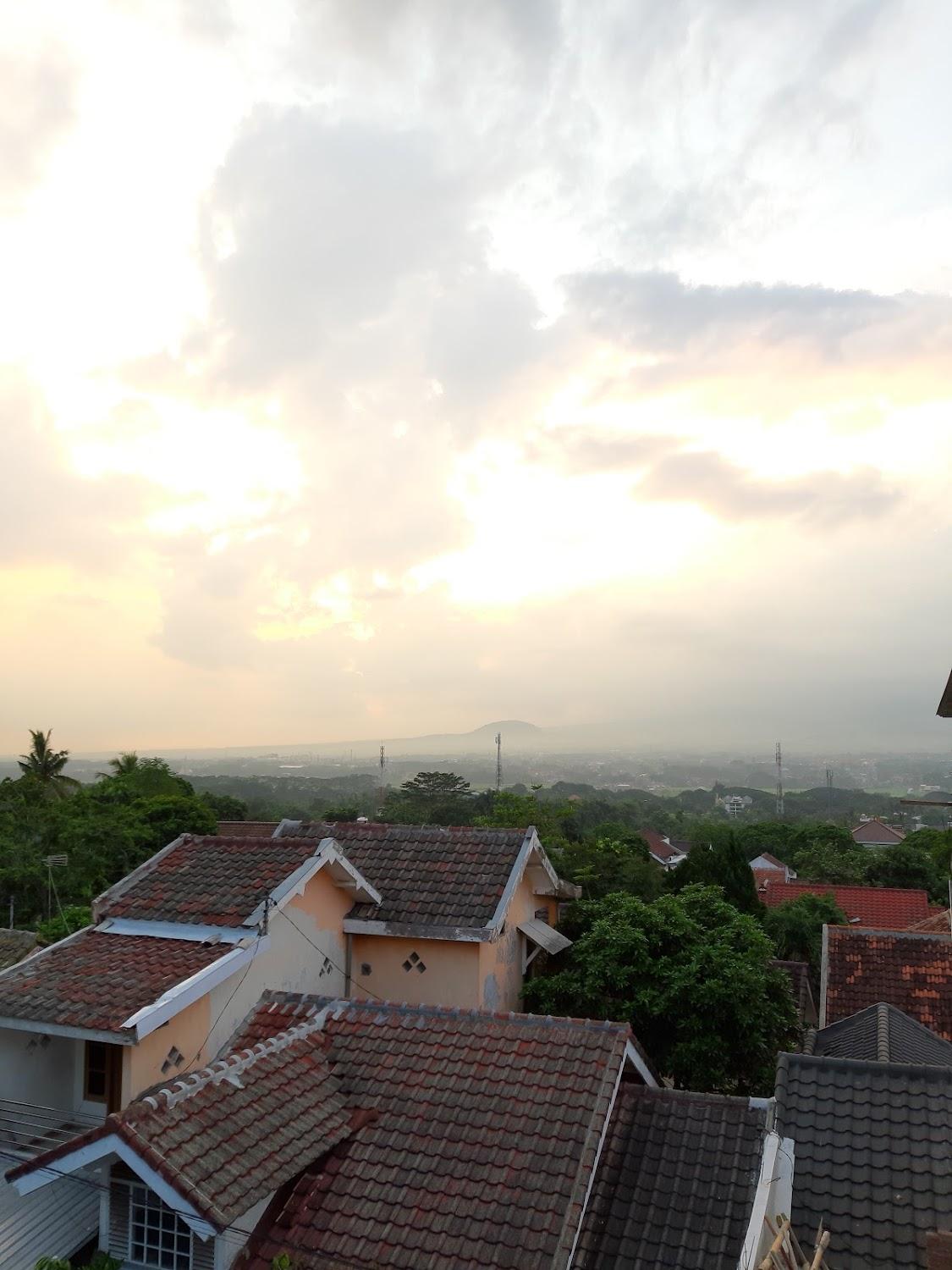 Cover Image for Ảnh At a glance