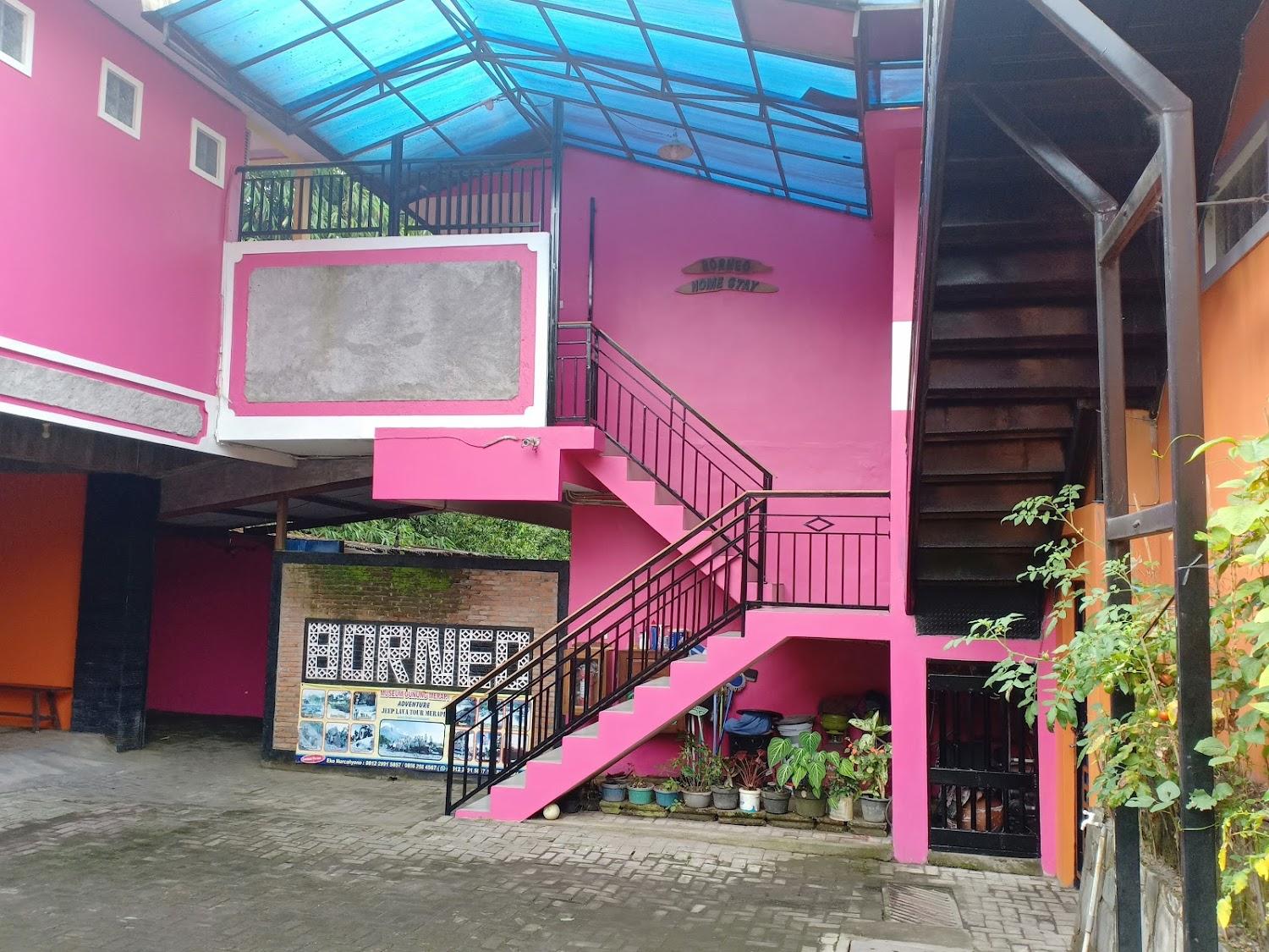Cover Image for Borneo Homestay